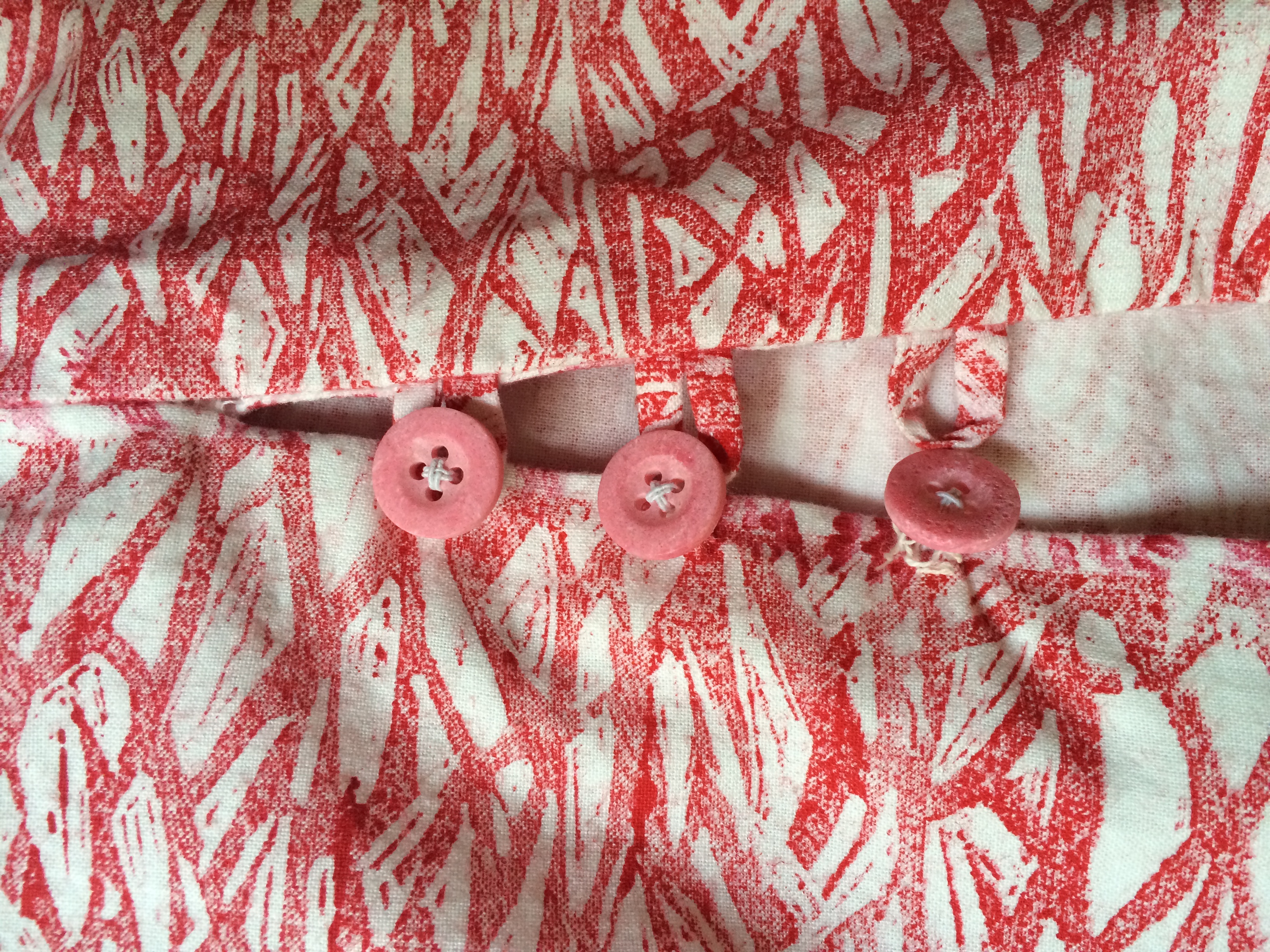 buttons-and-making-button-holes-fabrickated